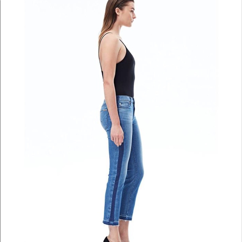 Mid rise Tilda Hudson crop jeans dark seams